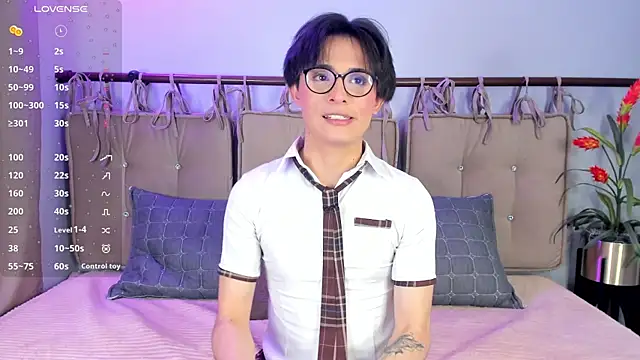 Snapshot of cherryy_boy chatting on 07.21.26 cherryy boy online show from 07.21.26