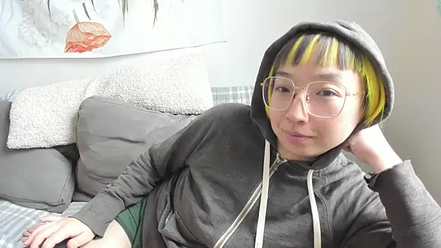 luxgray online show from 02.15.26