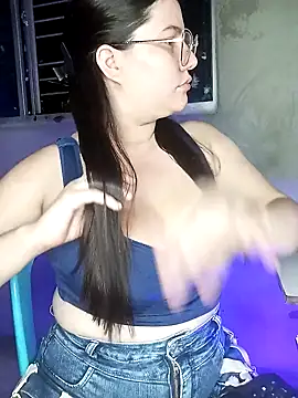 Snapshot of ariana_d20 chatting on 01.30.25 ariana d20 online show from 01.30.25