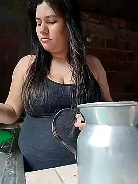 Snapshot of ariana_d20 chatting on 09.14.25 ariana d20 online show from 09.14.25