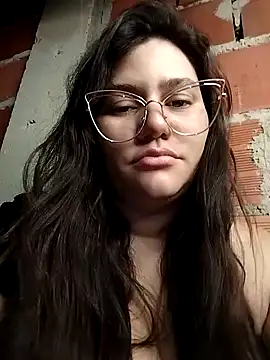 Snapshot of ariana_d20 chatting on 09.23.25 ariana d20 online show from 09.23.25