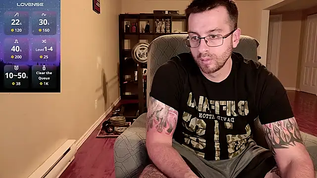 Snapshot of JayXCee_Official chatting on 10.19.25 JayXCee Official online show from 10.19.25