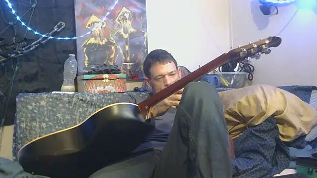 Snapshot of SoloMan2023 chatting on 11.16.25 SoloMan2023 online show from 11.16.25