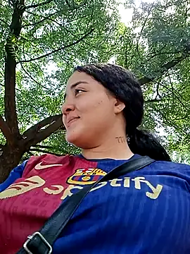 Liancy online show from 10.04.25