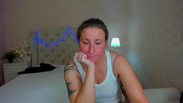 HotLiss online show from 01.23.25