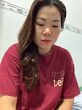 Baby-bigtits online show from 02.10.25