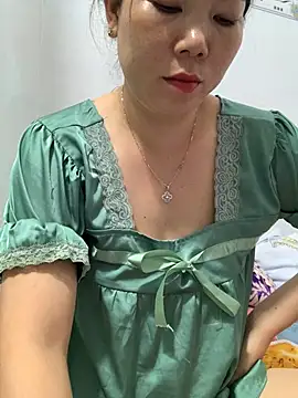 Baby-bigtits online show from 02.13.25