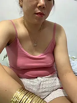 Baby-bigtits online show from 02.18.25