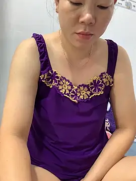 Baby-bigtits online show from 02.19.25