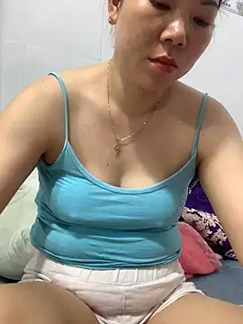 Baby-bigtits online show from 03.16.25