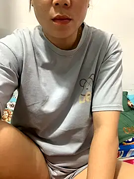 Baby-bigtits online show from 10.05.25