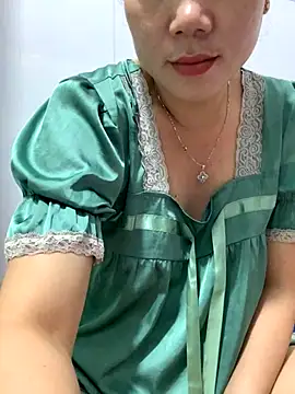 Baby-bigtits online show from 10.19.25