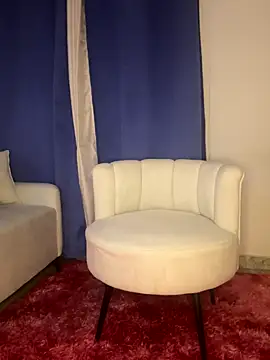 Snapshot of CoralHarrinson chatting on 09.30.25 CoralHarrinson online show from 09.30.25