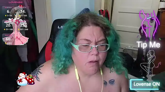 Snapshot of EmberCum chatting on 11.18.25 EmberCum online show from 11.18.25