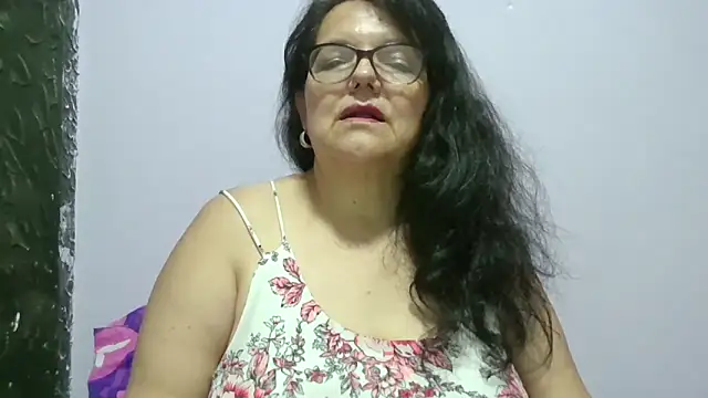 Snapshot of kassandra02 chatting on 05.18.26 kassandra02 online show from 05.18.26