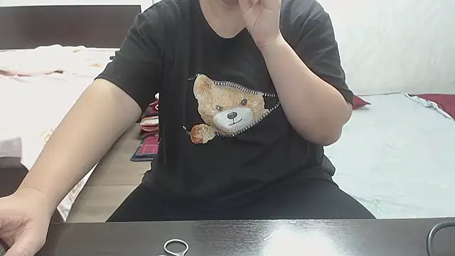 AsweetyAli online show from 09.19.25