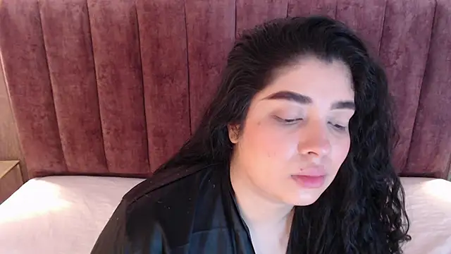 AgathaLynx online show from 02.11.25