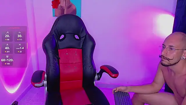 Snapshot of pandorabeker chatting on 11.22.25 pandorabeker online show from 11.22.25