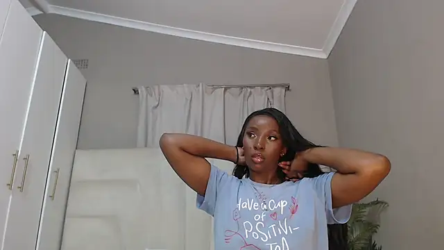 naughtyblackdolie online show from 03.20.25