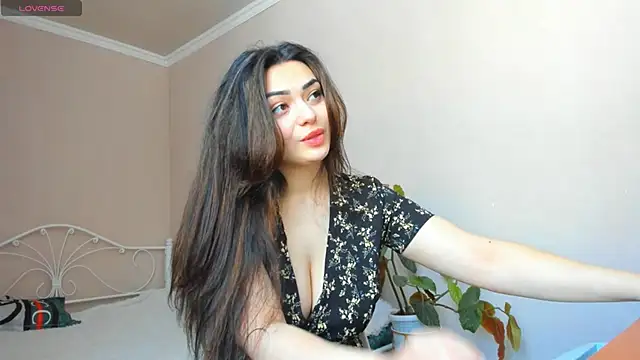  cleopattra  online show from 01.26.25