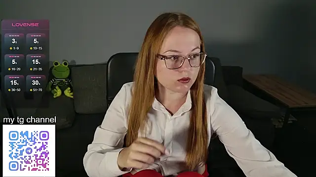 Snapshot of Lila_Pitt chatting on 07.17.26 Lila Pitt online show from 07.17.26