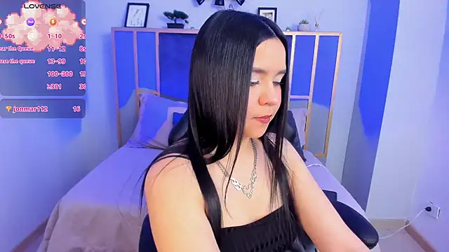 Snapshot of Hanna__Becker_ chatting on 11.03.25 Hanna Becker online show from 11.03.25