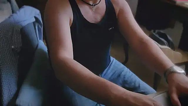 Snapshot of slzypvtpig chatting on 10.25.25 slzypvtpig online show from 10.25.25