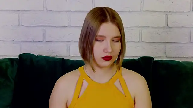 Snapshot of LiliLinn chatting on 01.29.25 LiliLinn online show from 01.29.25