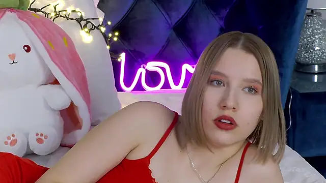 Snapshot of LiliLinn chatting on 03.03.25 LiliLinn online show from 03.03.25