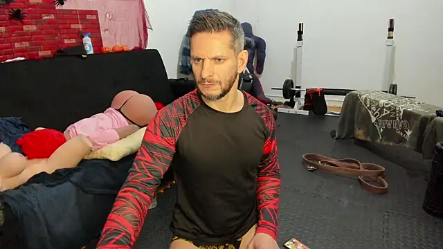 Snapshot of Samurayjiu chatting on 02.08.25 Samurayjiu online show from 02.08.25