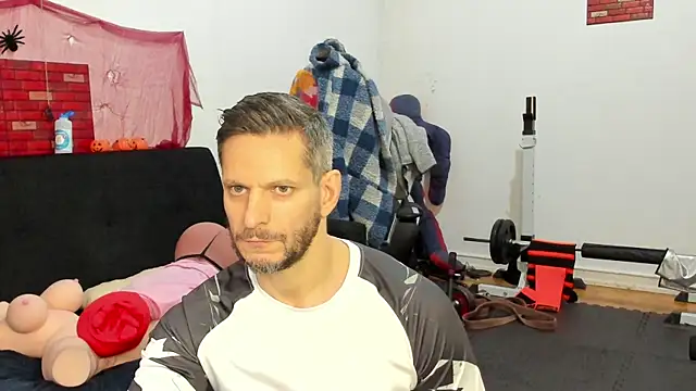 Snapshot of Samurayjiu chatting on 02.09.25 Samurayjiu online show from 02.09.25