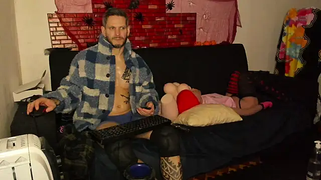 Snapshot of Samurayjiu chatting on 02.09.25 Samurayjiu online show from 02.09.25