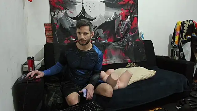 Snapshot of Samurayjiu chatting on 02.21.25 Samurayjiu online show from 02.21.25