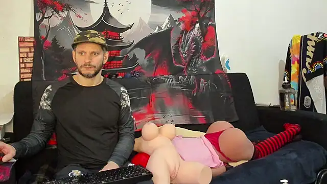 Snapshot of Samurayjiu chatting on 02.24.25 Samurayjiu online show from 02.24.25