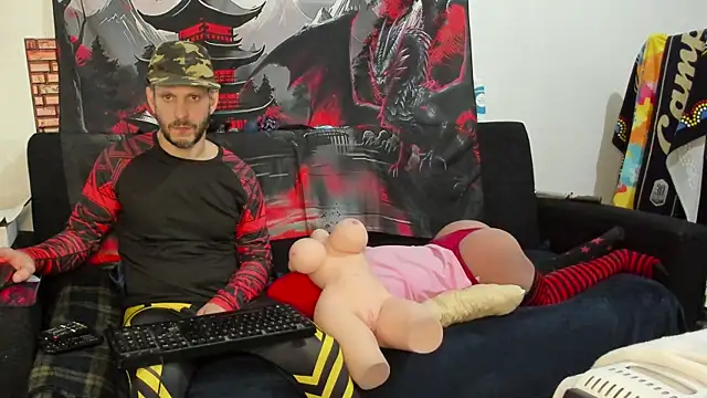 Snapshot of Samurayjiu chatting on 02.25.25 Samurayjiu online show from 02.25.25