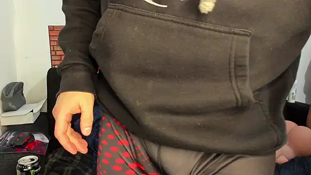 Snapshot of Samurayjiu chatting on 03.13.25 Samurayjiu online show from 03.13.25