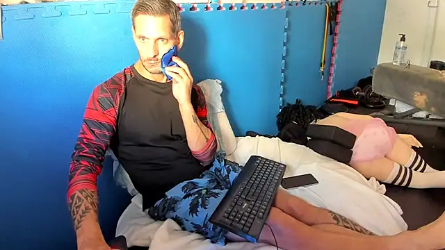 Snapshot of Samurayjiu chatting on 10.03.25 Samurayjiu online show from 10.03.25