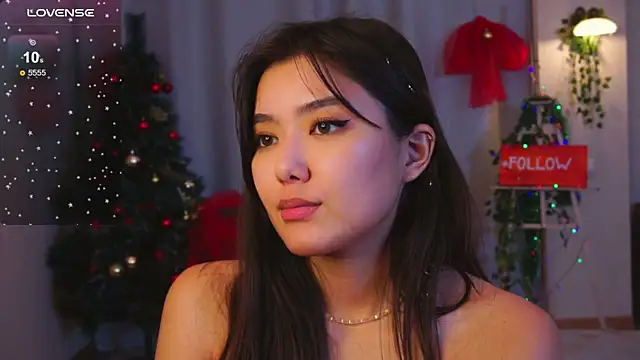 EmmaFisherf online show from 12.27.24