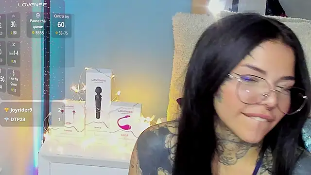 NinaInk online show from 02.06.25
