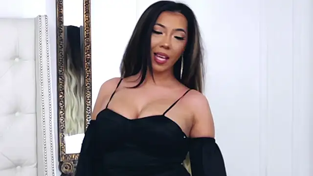 KiaraDevlynn online show from 01.22.25