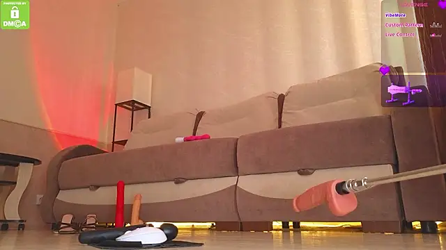 Snapshot of Katy_perry_ chatting on 02.13.26 Katy perry online show from 02.13.26