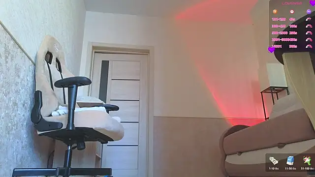 Snapshot of Katy_perry_ chatting on 02.25.26 Katy perry online show from 02.25.26