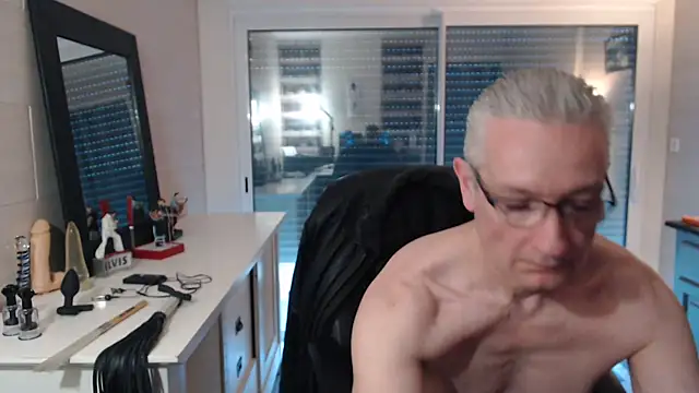 Goduleur69 online show from 01.15.25