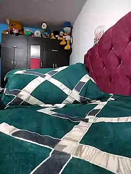 Snapshot of evelyn_prince1 chatting on 02.28.25 evelyn prince1 online show from 02.28.25