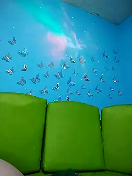 Snapshot of evelyn_prince1 chatting on 09.15.25 evelyn prince1 online show from 09.15.25