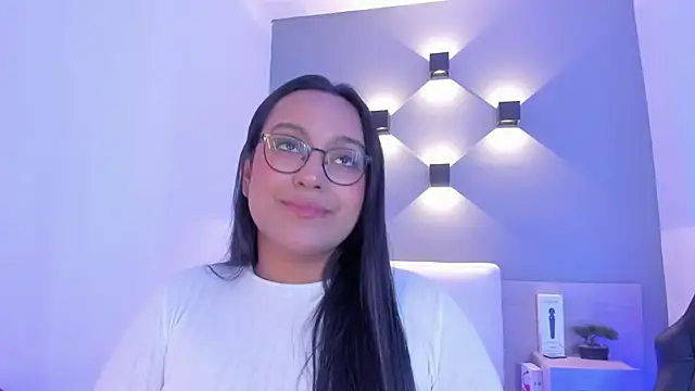 ellamontoya online show from 12.27.24