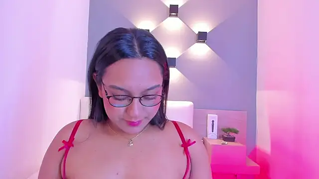 ellamontoya online show from 01.13.25