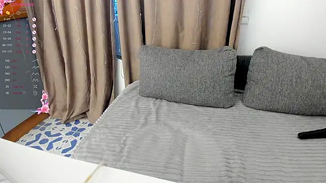 miissblonde online show from 11.10.25