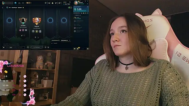 MoonlishSiren online show from 11.06.25