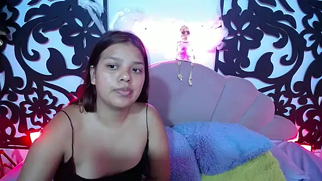 Snapshot of your_little_naughty1 chatting on 10.30.25 your little naughty1 online show from 10.30.25